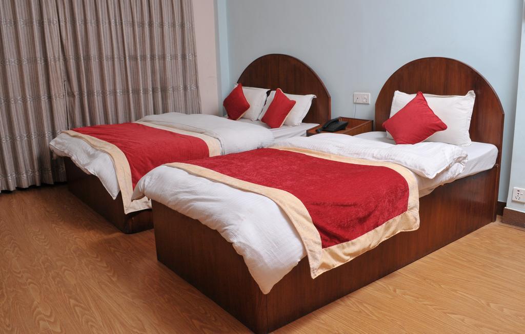 Hotel Brihaspati Katmandu Zewnętrze zdjęcie