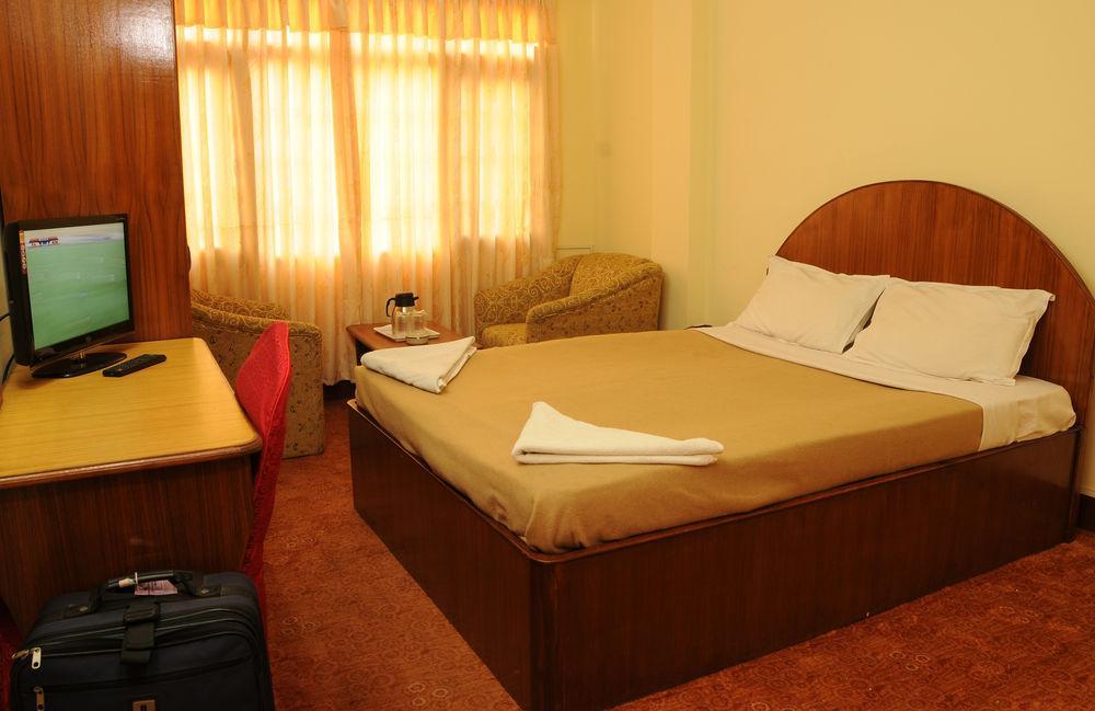 Hotel Brihaspati Katmandu Zewnętrze zdjęcie