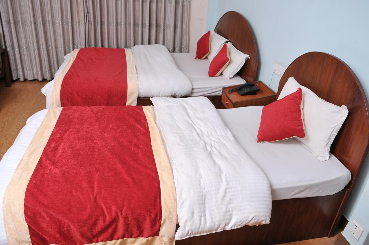 Hotel Brihaspati Katmandu Zewnętrze zdjęcie