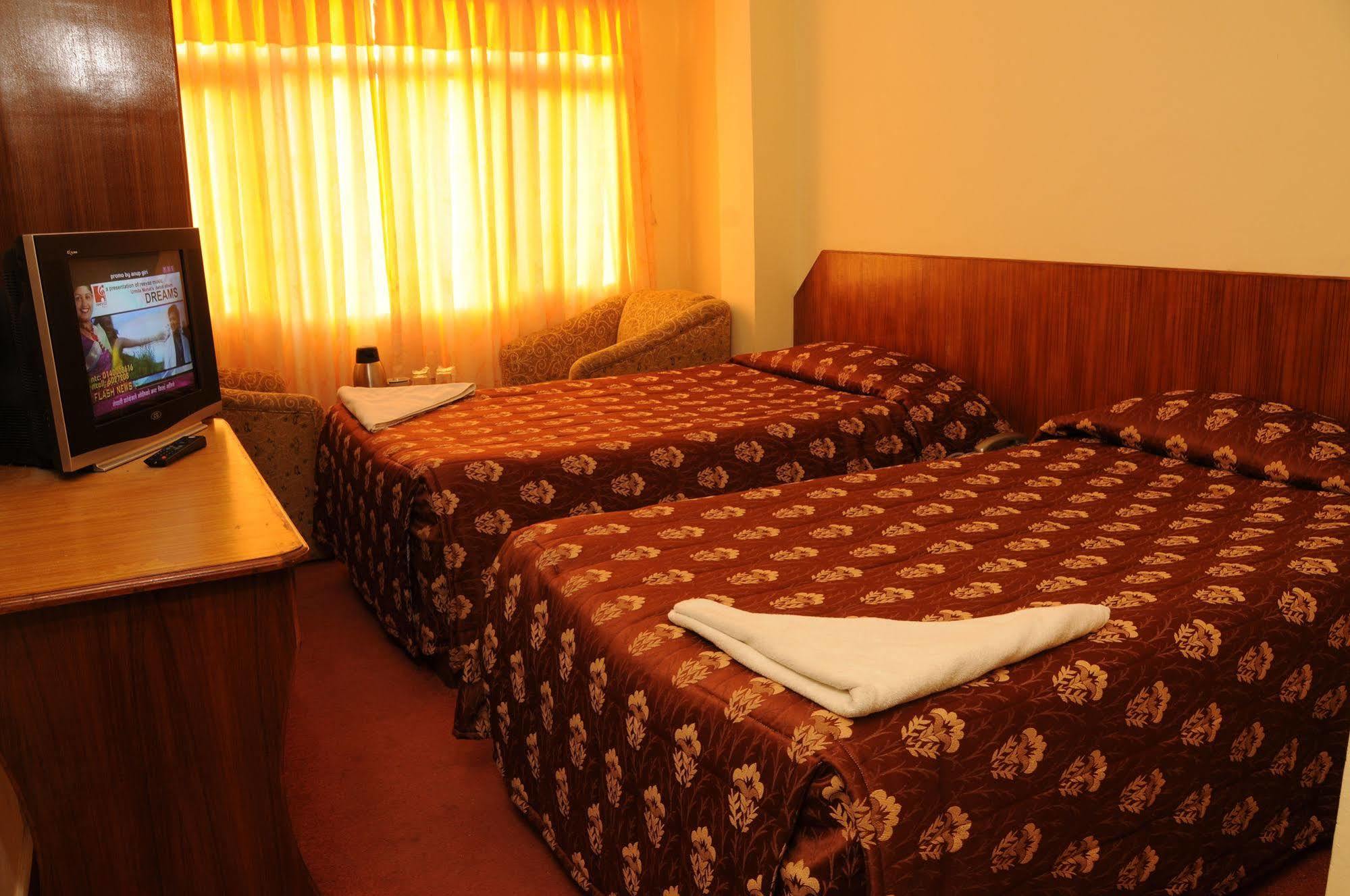 Hotel Brihaspati Katmandu Zewnętrze zdjęcie
