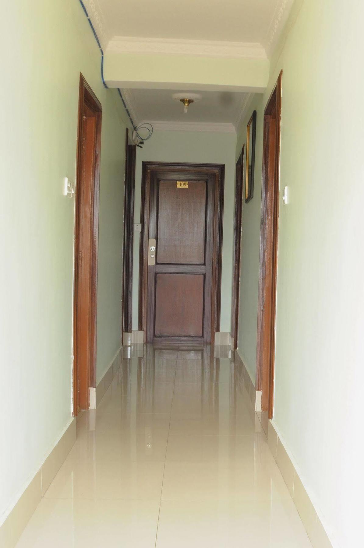 Hotel Brihaspati Katmandu Zewnętrze zdjęcie